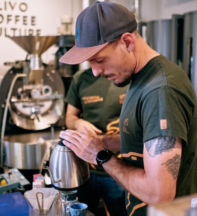 Pentru entuziaștii cafelei la filtru