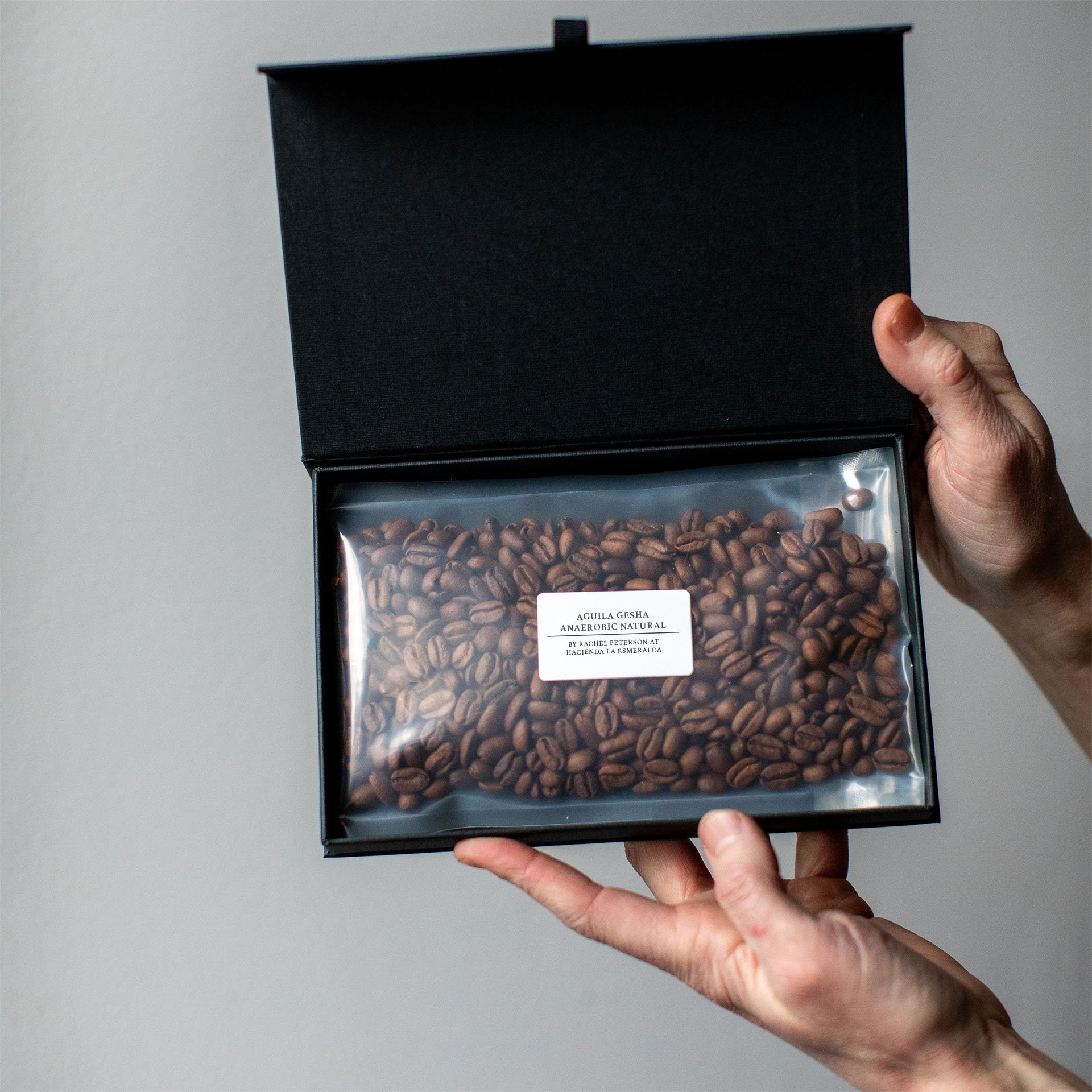 Hacienda La Esmeralda Aguila Anaerobic Natural Gesha