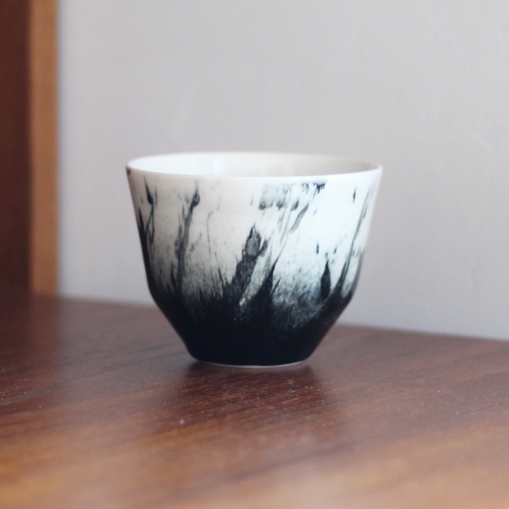 【MK Studio】 Black Splash - Size B